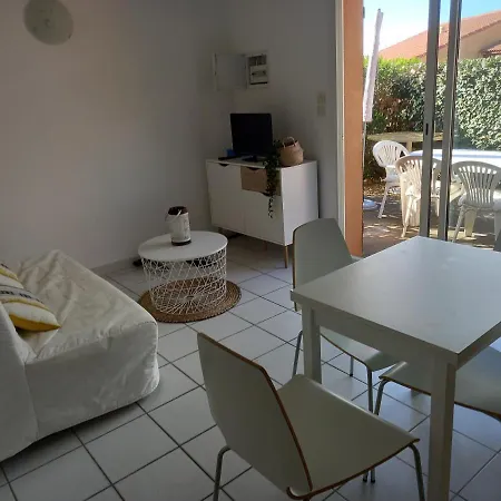 Holiday home Holidayland Beau Soleil Avec Piscine